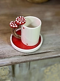 Mantar Temalı Kahve Fincanı